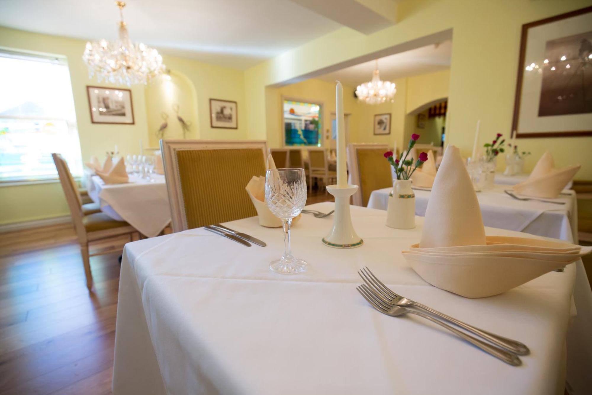 The Peacock Townhouse Hotel Kenilworth - Warwick Eksteriør billede