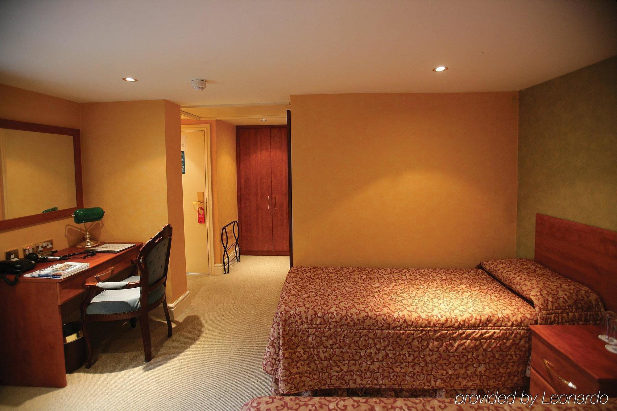 The Peacock Townhouse Hotel Kenilworth - Warwick Eksteriør billede